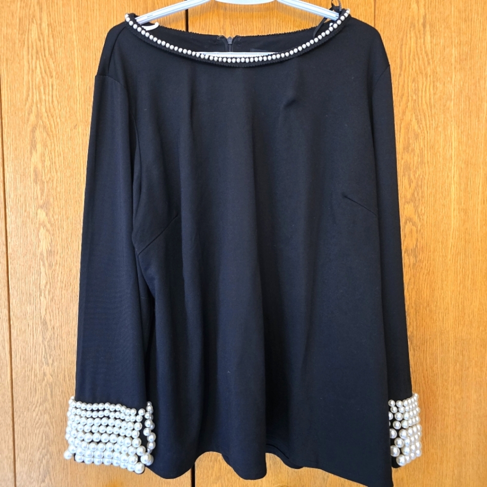 Eloquii Elegant Black Pearl-Embellished Women's Top, Size 26 EUC